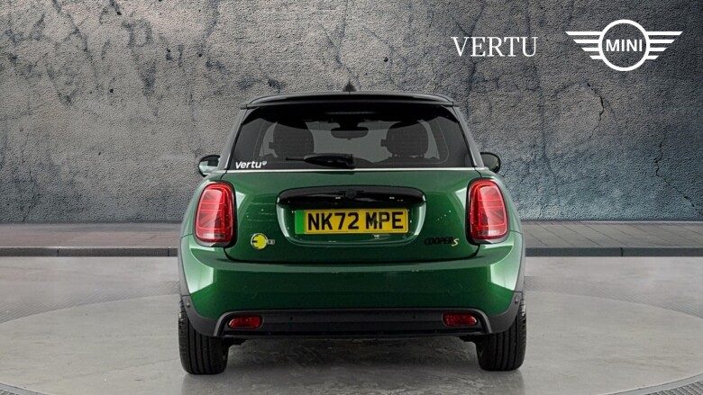 MINI Hatchback 135kW Cooper S Level 2 33kWh 3dr Auto Electric Hatchback